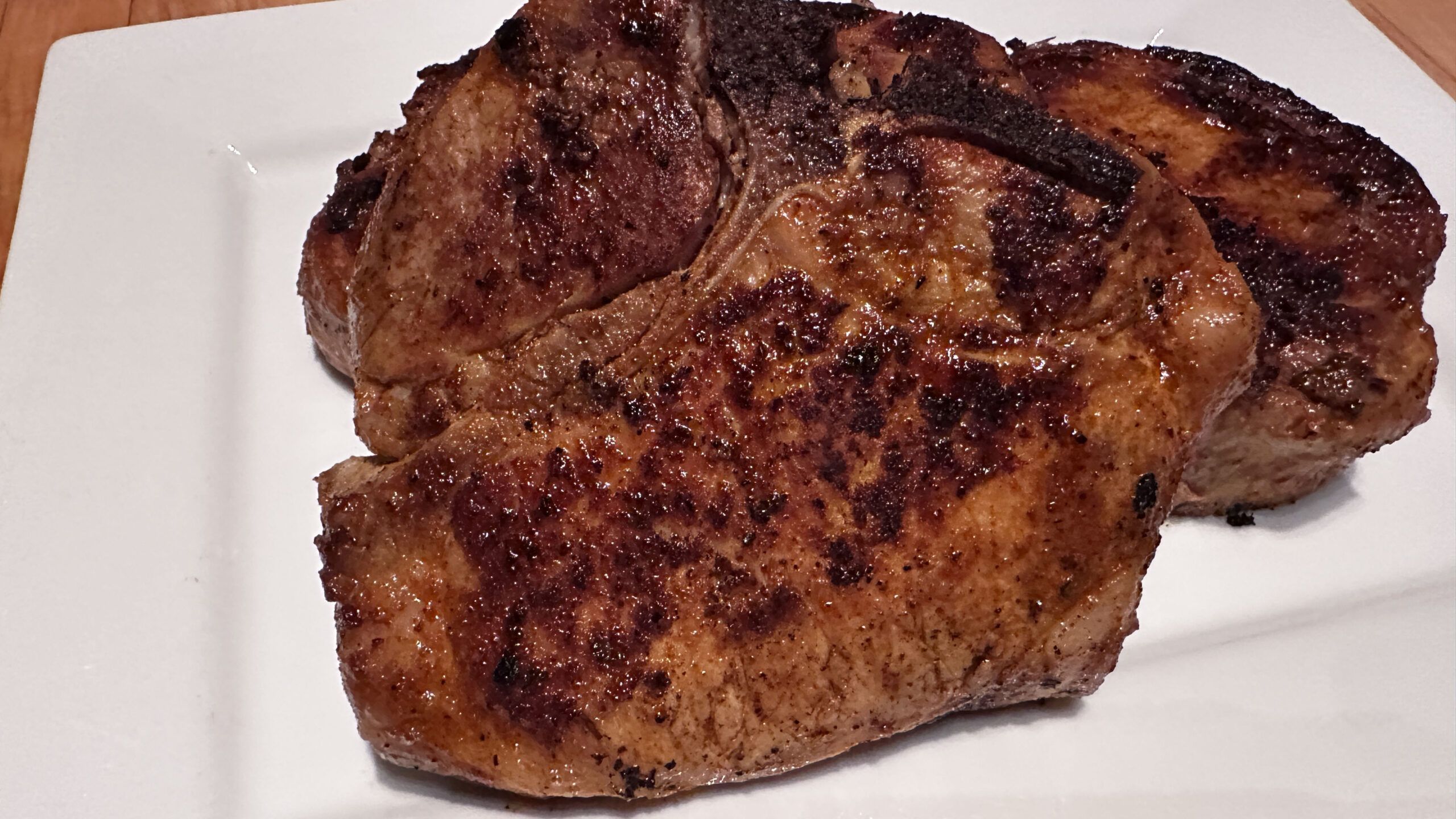 Master the art of cooking thick-cut porterhouse pork chops with a sous vide twist! These chops are juicy, flavorful, and seared to perfection.