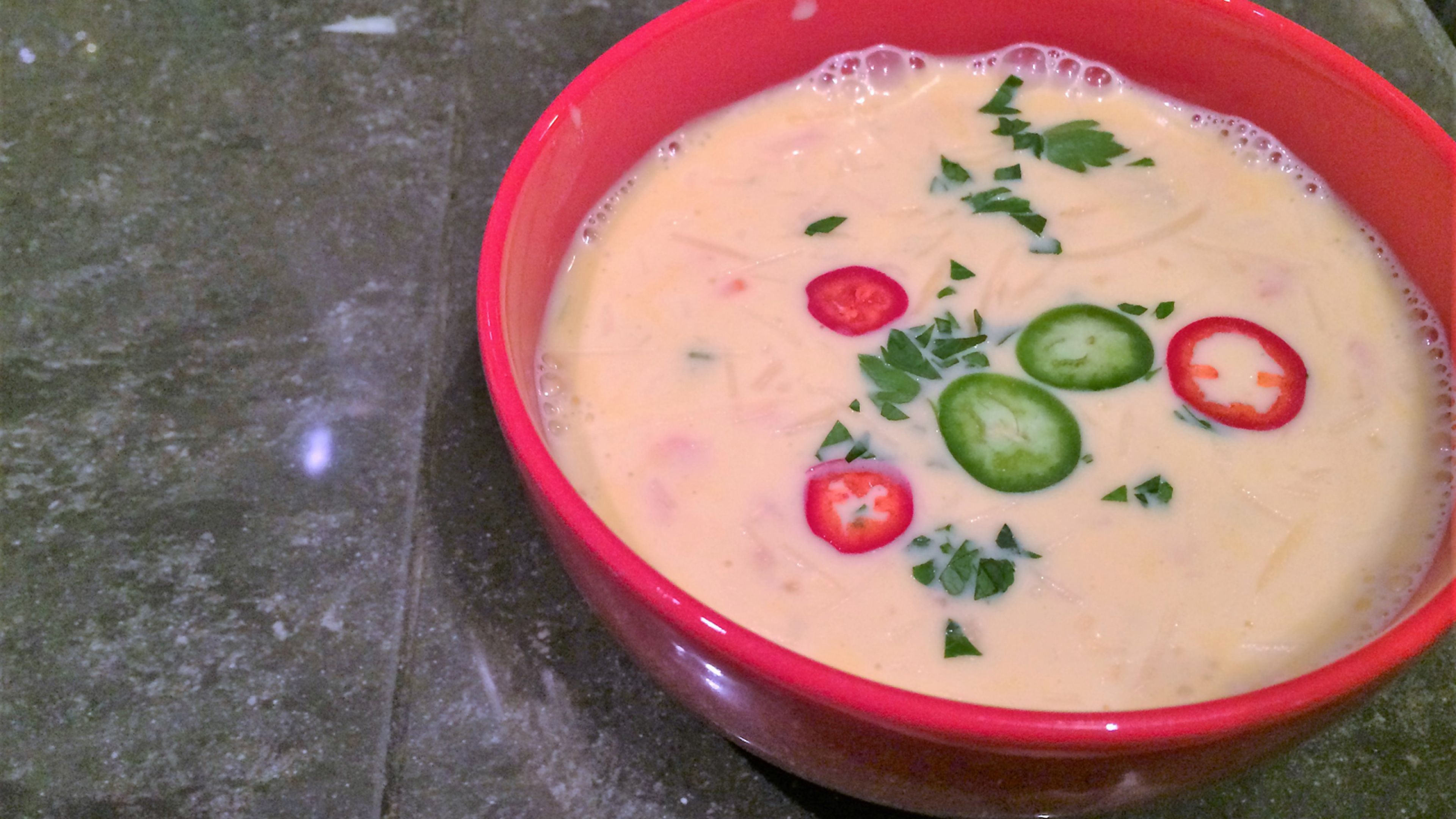 This Canadian Cheese Soup is pure creamy comfort! It’s the recipe I learned in high school and never dared to change. Packed with Velveeta, tender veggies, and a touch of nostalgia, it pairs perfectly with your favorite sandwich.